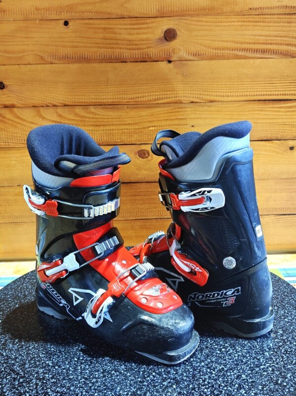 LYŽIARKY NORDICA FIREARROW T3 26MP